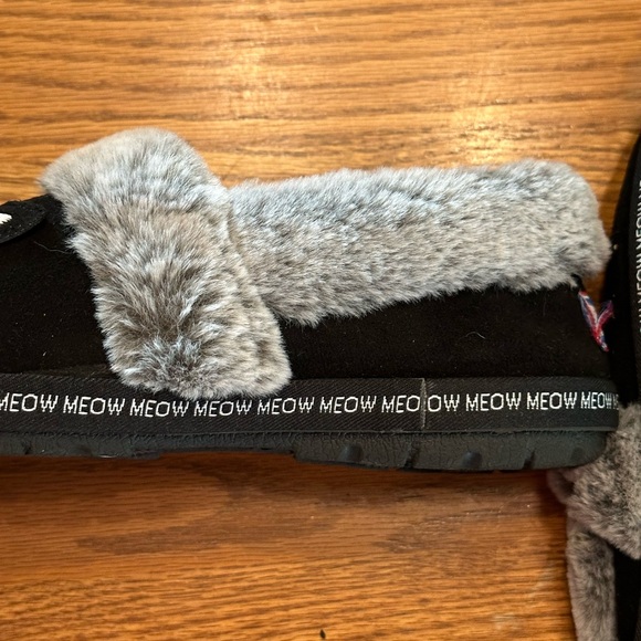 Skechers Slippers Bobs Women Memory Foam Meow Embroidered Black Cat Faux Fur 9 - Picture 4 of 7
